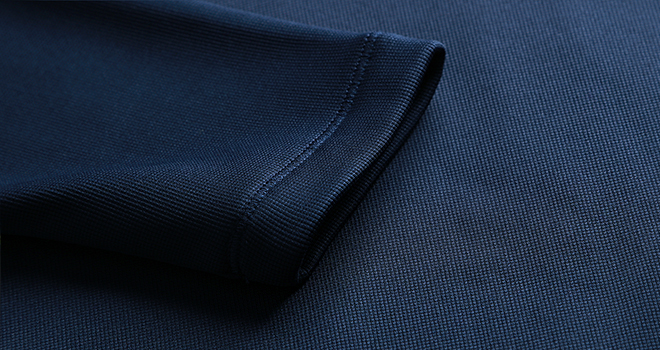 Polaire technique chaude & stretch à col zippé